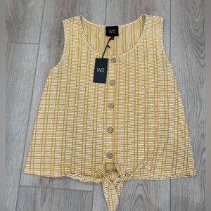 W5 Yellow Striped Women's Top 💛
*NEW WITH TAGS 🏷️
